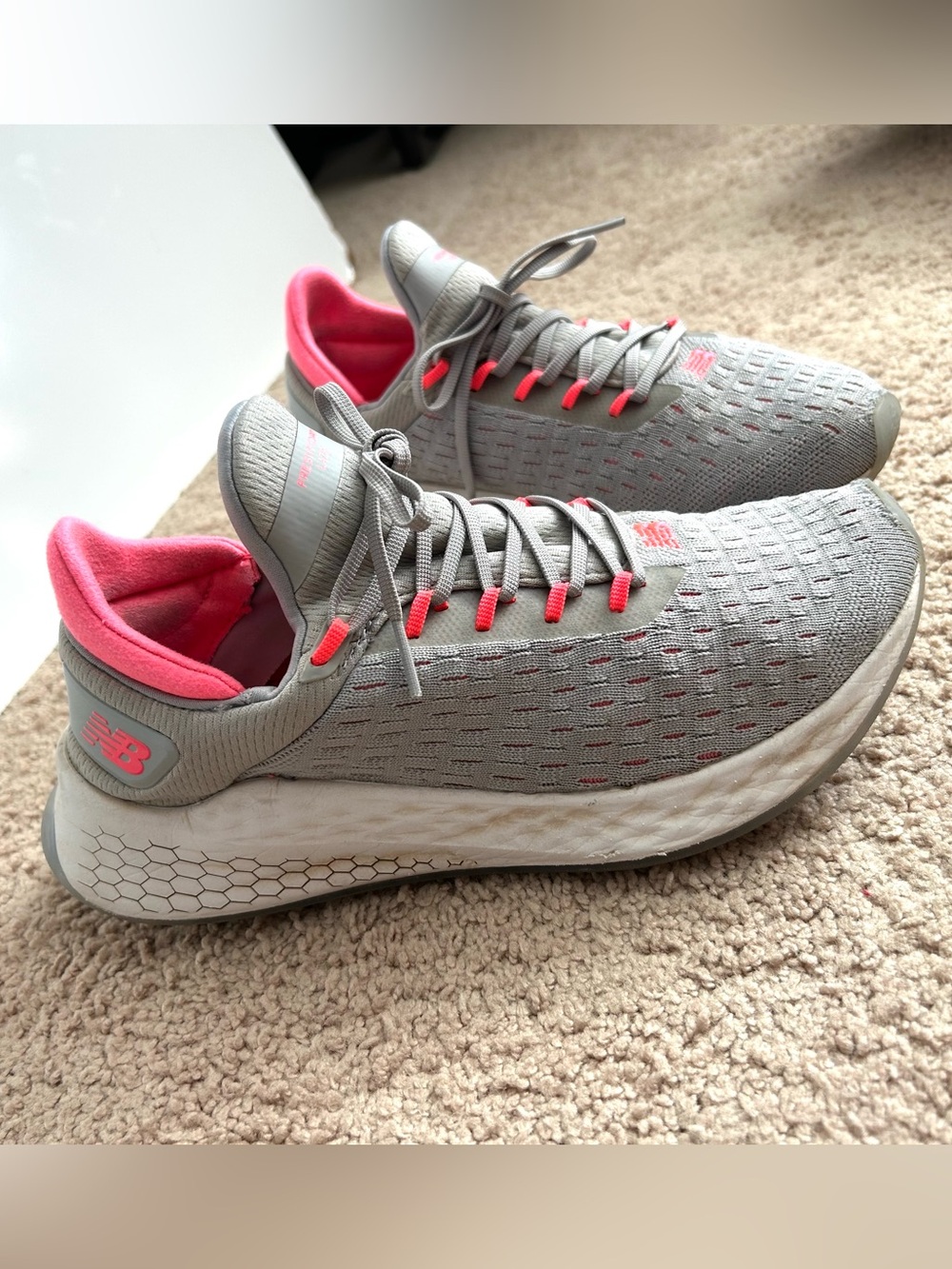 New Balance Women's Light Gray and Pink Running Shoes